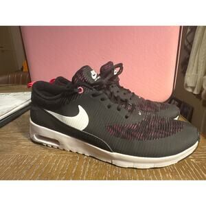 Nike Airmax Thea Ultra Fly Knit Sneaker Girls Youth Size 7Y